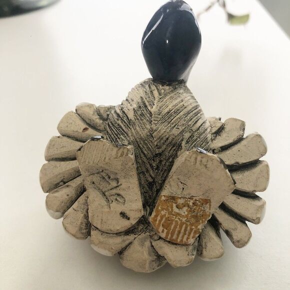 Artesania Rinconada Pelican figurine. Collection piece. Bird Lover. Beach Lover - Picture 8 of 8